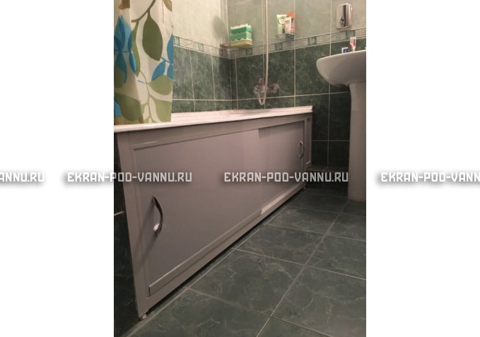 Экран  EUROPLEX Роликс белый с вставкой – купить по цене 10400 руб. в интернет-магазине в городе Липецк картинка 2